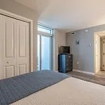 Amazing Ocean Views Remodeled Bay View 803