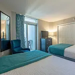 Amazing Ocean Views Remodeled Bay View 803