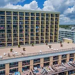 Ground Floor Ocean Front Studio - Caravelle Resort 124
