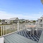 Fish On - Channel Home Steps To The Beach