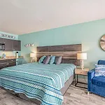 Great Ocean Views - 10Th Floor Landmark Resort