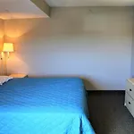 Landmark King Suite 850