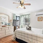 Golden Mile - Oceanfront Retreat Myrtle Beach
