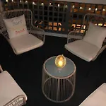 Newly Renovated Modern & Spacious Oceanview Condo