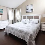Shello Chalet, A Quiet Home Close To The Beach