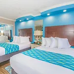 Oceanfront 1 Bedroom Suite With Beautiful Decor And Accents Caravelle Resort 1039 Sleeps 6 Guests