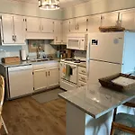 Matilda\'S At Ocean Forest Villas