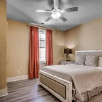 4828 Cantor Ct