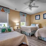 4828 Cantor Ct
