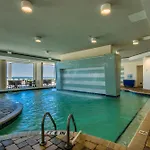 Stunning Oceanfront King Suite On 18Th Floor Centrally Located