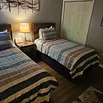 2 Bedroom Condo On The Golf Course, Minutes Away From Attractions!