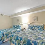 Oceanfront 2-Bedroom 2 Bathroom Condo On Cam 5Th Floor