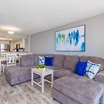 Direct Oceanfront 3 Bedroom Condo - Compass Cove North Tower 1020