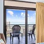*Updated Family Beach Escape*Pools, Hot Tubs*P143