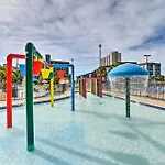 Myrtle Beach Condo In Gated Community With Pools!