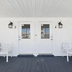 Sea View Cottages Unit 4