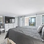 New Oceanview Suite - Caravelle 504