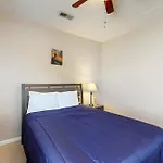 Cross Gate Unit 205