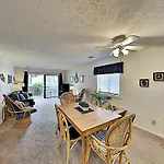 Marine Life Themed Condo Outdoor Pool Bbq Area