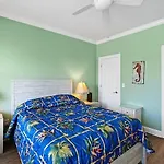 611A North Ocean Boulevard