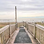 Ocean View Condo, Pool, Beach Access, Wifi Included, Monthly Winter Rental