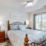 Magnolia Pointe Unit 103