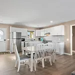 Beachcomber Bungalow