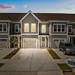 New Luxury On Greens