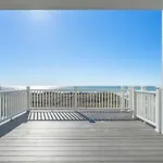 Bailey\'S Blue Ocean View