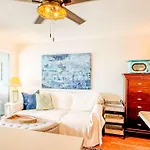 The Blue Pearl Oceanfront Modern At Sea Cabin W Pool