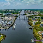 Harbourgate Resort Charming Marina Front Unit 122