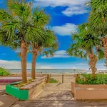 Updated Ocean Front Queen Suite- Sea Mist 20505