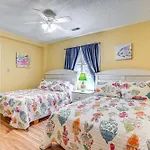 Comfy Myrtle Beach Condo - 3 Mi To Fishing Pier!