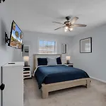 North Myrtle Beach Sweetgrass Cottage 3 Min To Beach & 5 Min To Golf Course