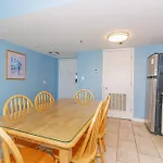 Ocean View 2 Bedroom Apartment With Great Views! Palace Resort 413