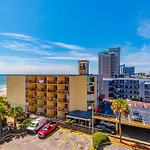 Ocean View 2 Bedroom Apartment With Great Views! Palace Resort 413