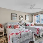 4722 Surf Street 3Br 2 Full Bath