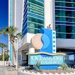 Stunning Ocean Front 2Bd On The Second Floor, In Heart Of Mb