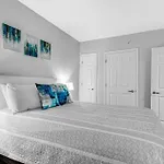 Unwind By The Waves Oceanfront Suite Cr 1506