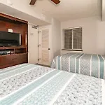 Huge Yacht Waterfront Paradise 15000Sf Pool Hot Tub