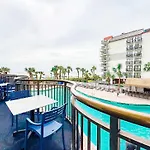 Oceanfront Resort Suite W Lazy River