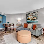 Oceanfront Perfect Couples Getaway