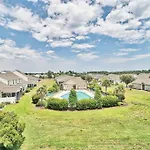 Relaxing 2Br Unit With Pool View! Bf 1081