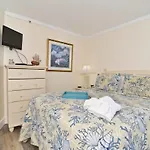 Oceanfront In Heart Of N Myrtle Beach With Pool