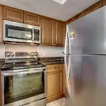 Horizon At 77Th - Unit 206