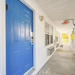 Walkable Couples Retreat In North Myrtle Beach!