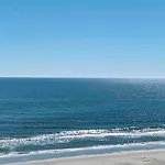 Sand Castle Resort #8 Ocean Front Great Condo