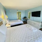 Sand Castle Resort #8 Ocean Front Great Condo