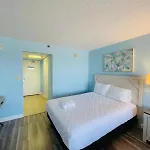 Sc5 Oceanfront Beautiful Condo Right On The Beach
