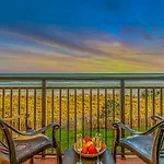 Direct Oceanfront Suite - Caravelle Resort 323 - Sleeps 4 Guests